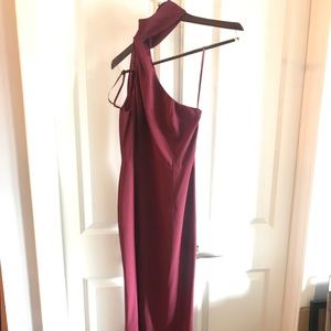 Elegant tailored formal dress